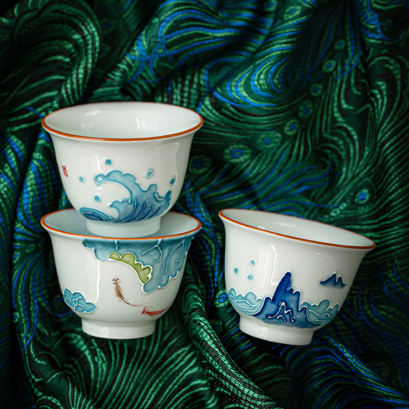 Pintados à mão Kung Fu Tea Cup - Celadon Ceramic Cup avaliação e preço
