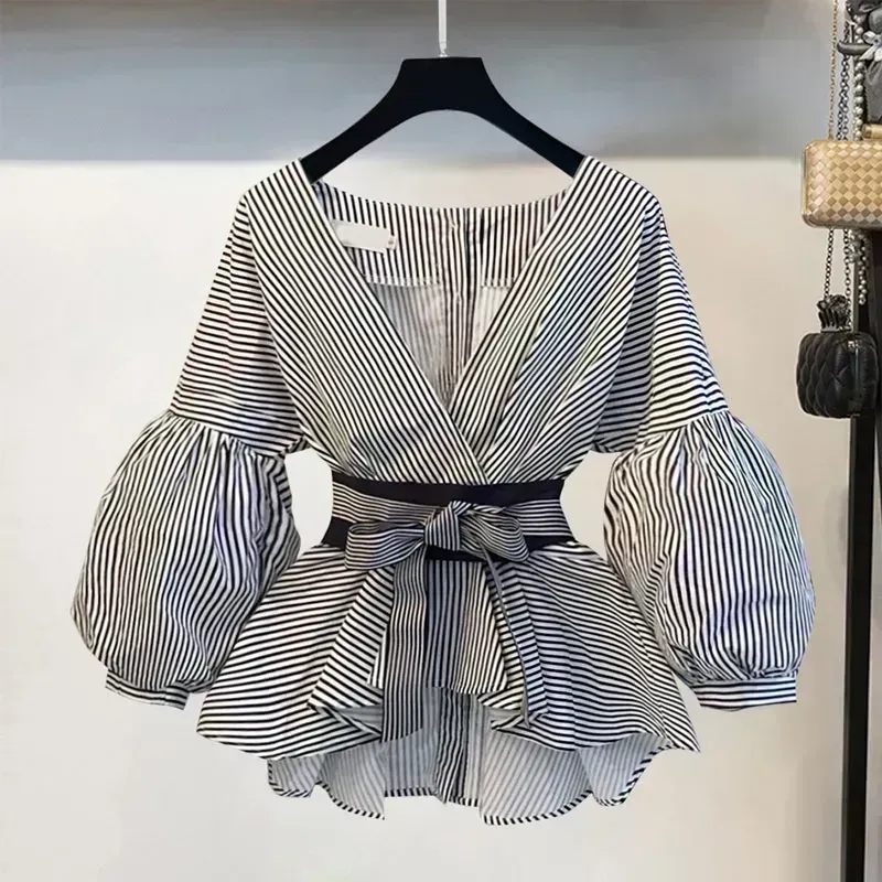 Feminino elegante com decote e - Korean Lifestyle avaliação e preço